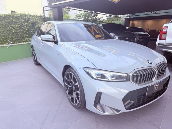 BMW 320i 2.0 16V TURBO FLEX M SPORT AUTOMÁTICO BMW 320i 2.0 16V TURBO FLEX M SPORT AUTOMÁTICO